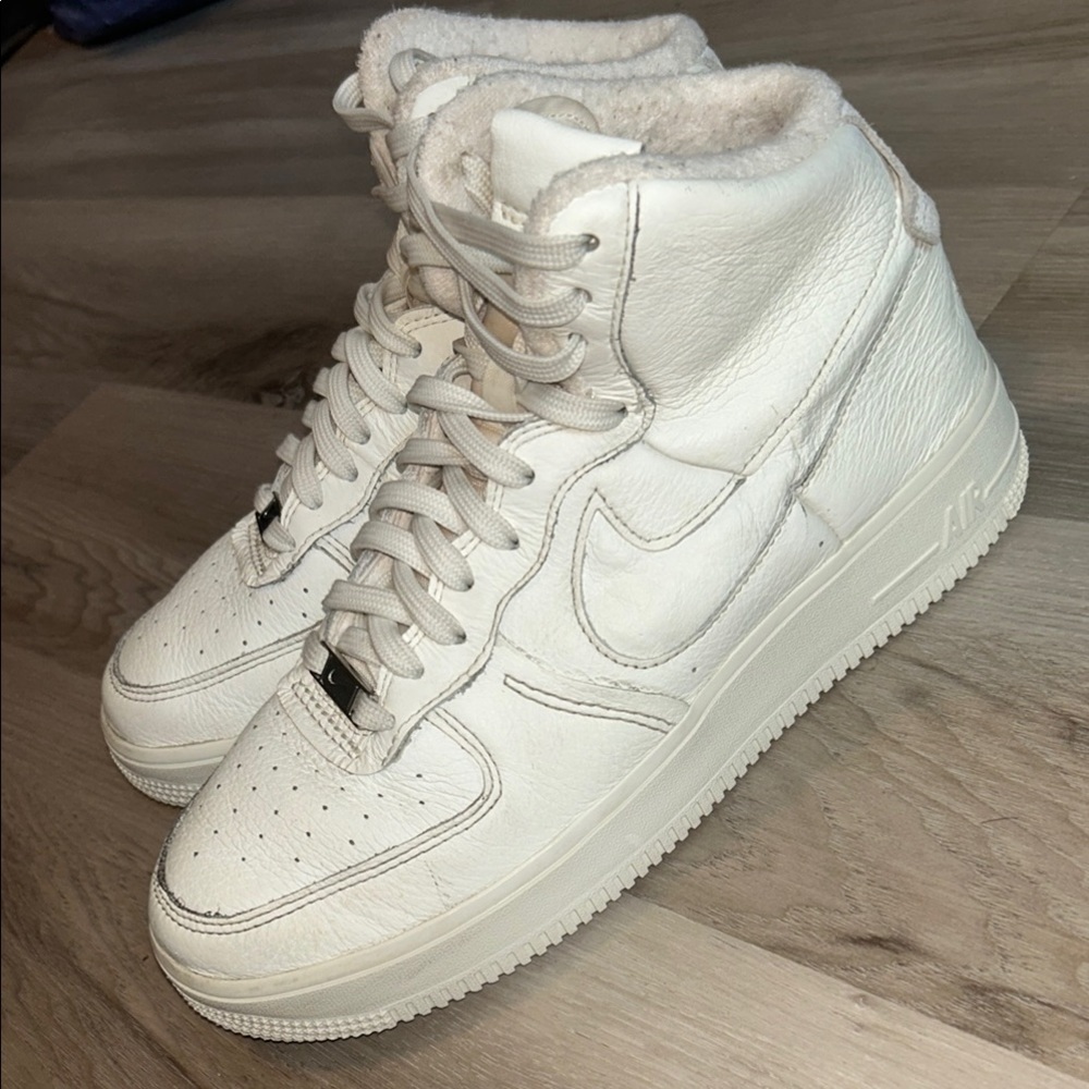 air force 1 sculpt high top size 9 beige